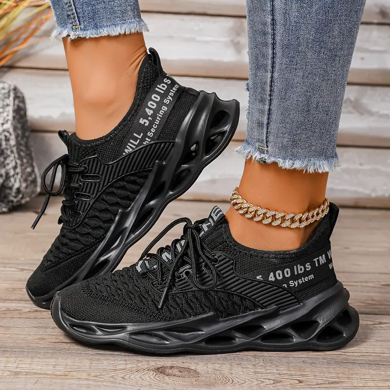 Top Sustainable Contemporary Fashion Brand